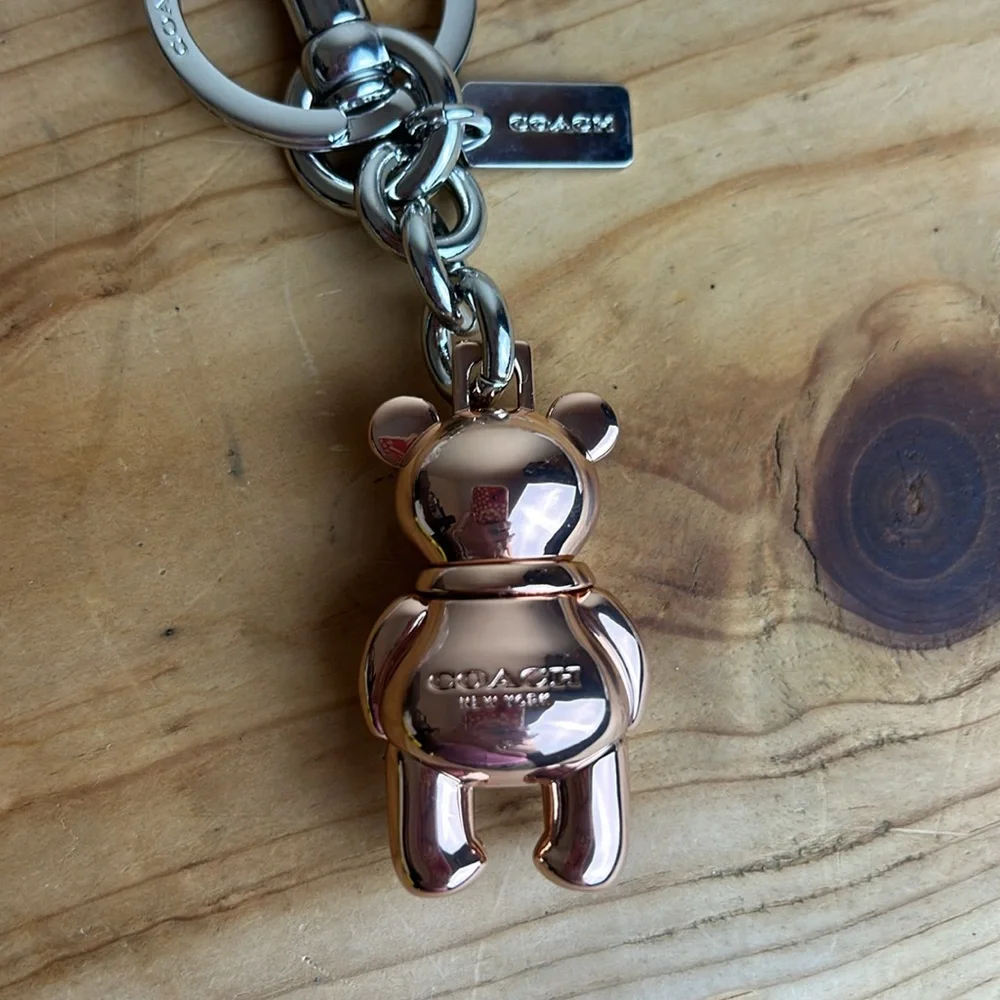 Coach bear keychain - Picture 4 of 7
